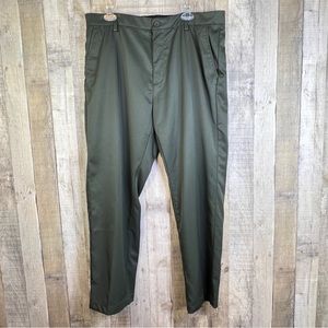 Amazon Essentials Size 38Wx29L Olive Green Classic Dress Pants w/Front P…